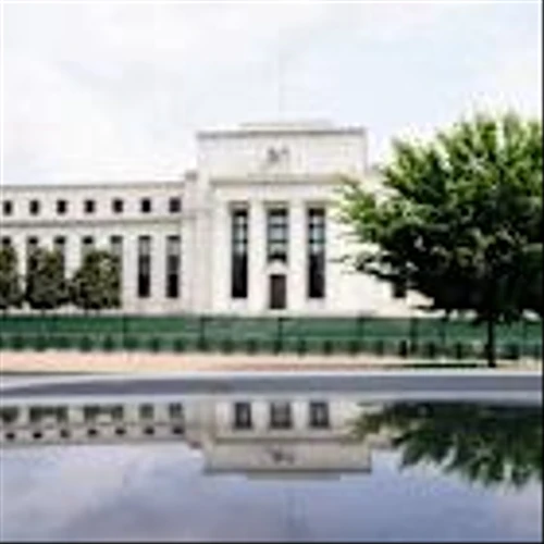 US housing shares shine as Fed restarts rate cuts