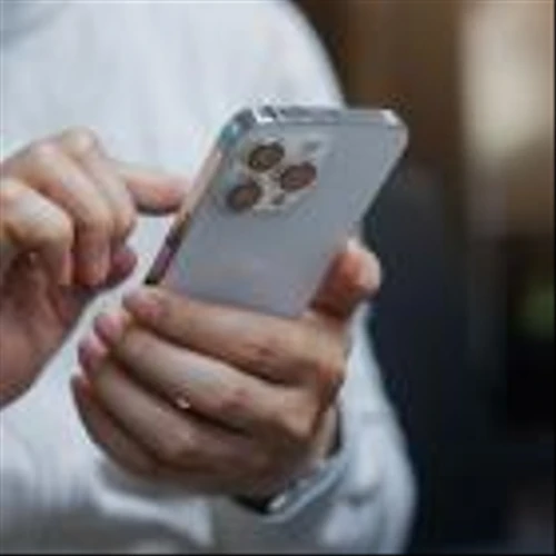 Apple to invest $1.5bn in Globalstar to expand satellite services