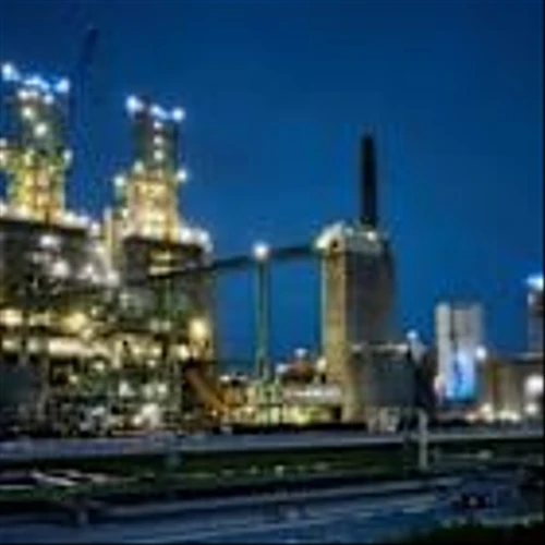 BP agrees to sell Gelsenkirchen refinery in deal with Klesch