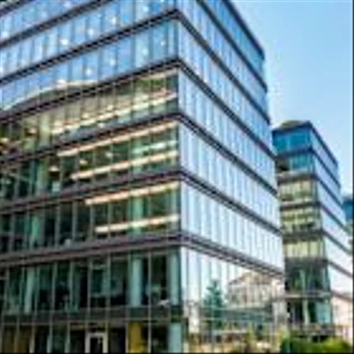 Does Alexandria Real Estate Equities Present Opportunity After 51% Drop Amid REIT Downturn?