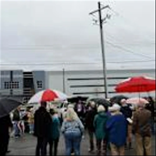 Meet the Christians praying over an empty ICE warehouse in Georgia