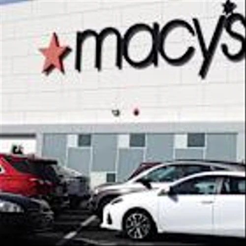 Macy’s claws back over $600K in exec bonuses
