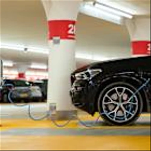 Analyst Says He’s Turned Bullish on Tesla (TSLA) Despite Weak Auto Business – Here’s Why