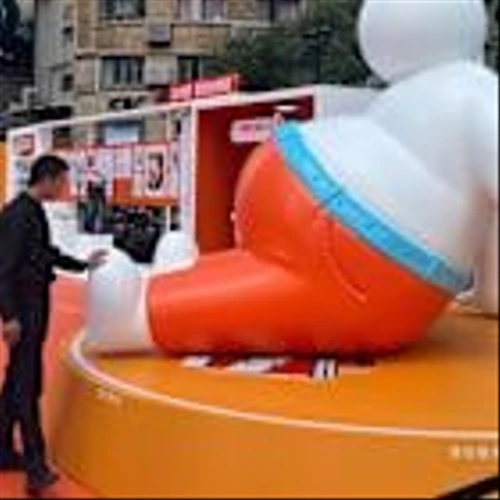 Roche Obesity Shot Helps Patients Lose Weight in Midstage Trial