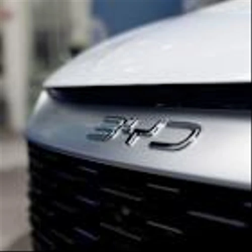 BYD's quarterly profit falls for first time in 3-1/2 years as price wars bite