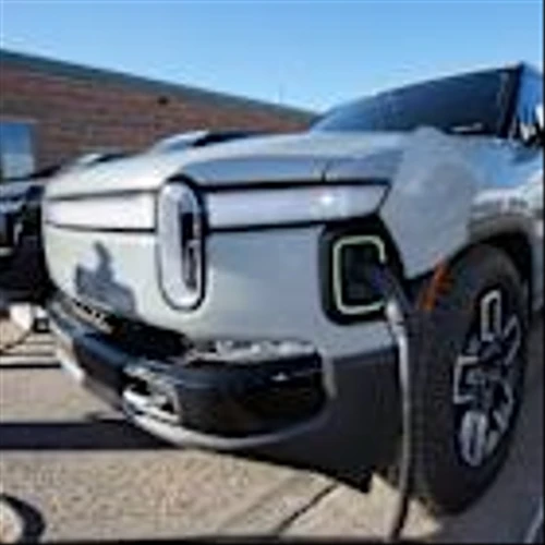 'Don't wait': EV buyers have one last weekend to get the $7,500 tax credit