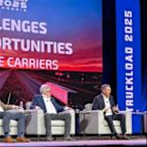 Carriers big and small at TCA wait for signs of freight market turnaround
