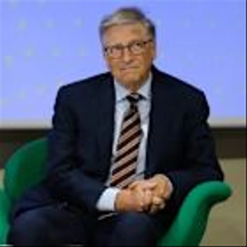 Elon Musk Says Bill Gates Is 'Not Strong' In Science, Recalling Visit To Tesla Factory Where He Dismissed Long-Range Semitrucks As 'Impossible'