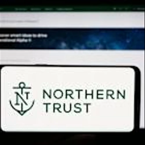 Northern Trust Stock: Is NTRS Outperforming the Financial Sector?