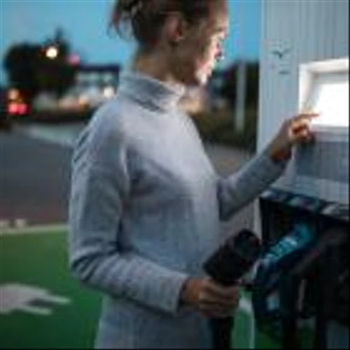 Why ChargePoint Stock Plunged to a 52-Week Low This Week