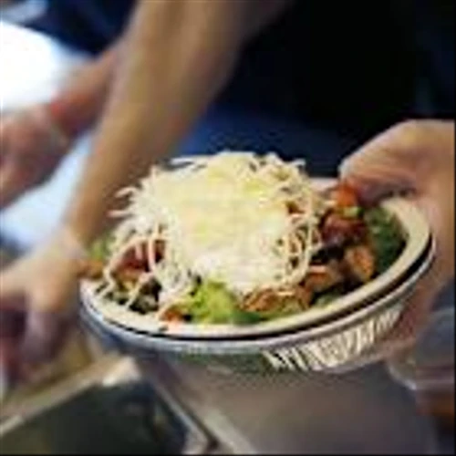 Chipotle Stock Is Down 30% This Year. Why There’s ‘Plenty Left in the Bowl’ for Investors.