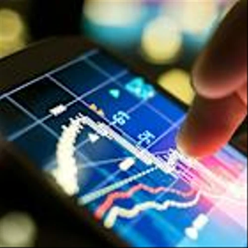 EToro Stock, Two Others Show Relative Strength; All Three Are In Buy Zones