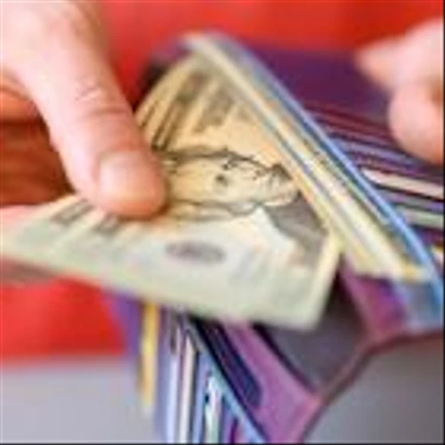 This S&P 500 Sector Shows How Badly Trump's Tariffs Hurt Consumers