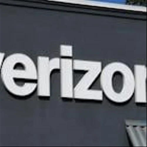 How Verizon broke down data silos with its Center of Enablement