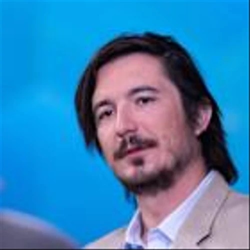 Robinhood CEO admits his RTO call was wrong and now says execs must be in the office 5 days a week: ‘Your manager is going through more pain than you’
