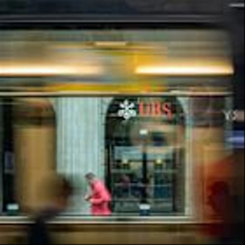 UBS Met With US Officials as Bank Weighs Strategy Options: NYP