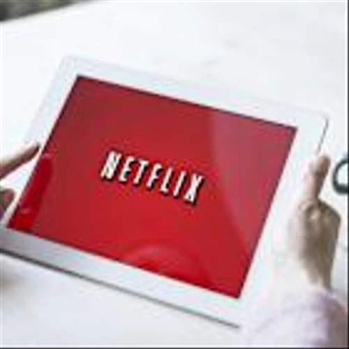 Netflix’s (NFLX) Seasonal Tailwinds and Pricing Power Justify Bernstein’s Buy Rating