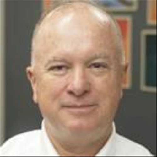 This CEO Follows the Buffett Playbook. He’s Winning.