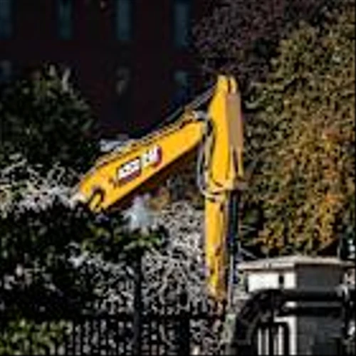 Most Trump Ballroom Donors Have Federal Contracts, Watchdog Says