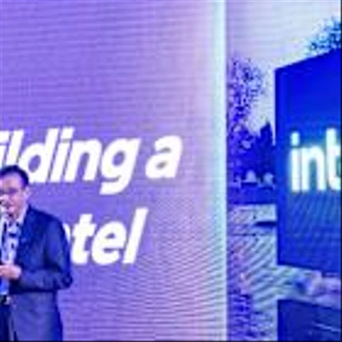 Intel Plans to Spin Off Its Networking Unit as CEO Looks to Shed Assets