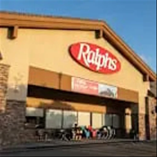 Kroger is going through a rough period. Can its new CEO turn things around?