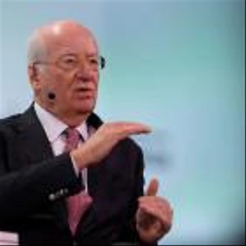 Argentina’s Oilfield Billionaire Has ‘Lot of Hope’ for Milei