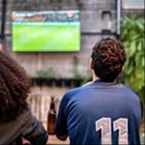 What to Know Before Buying DraftKings Stock