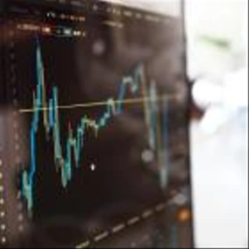 12 Best Dividend Stocks Under $20
