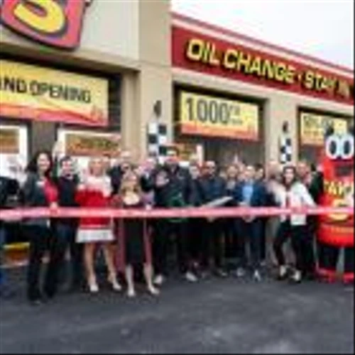 Take 5 Oil Change reaches milestone with 1,000th location grand opening