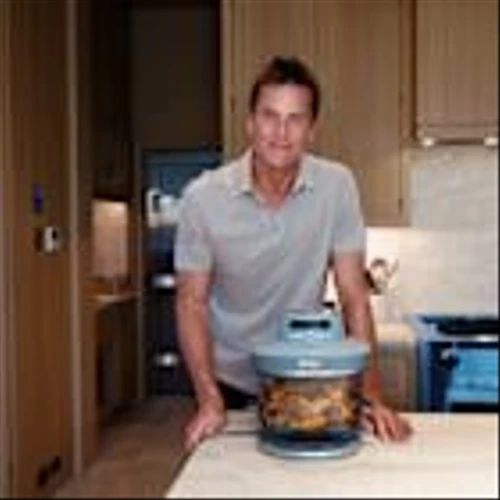 Tom Brady Gets Roasted Again – This Time with Help from SharkNinja as Seven-Time Super Bowl Champion Joins as New Global Brand Ambassador