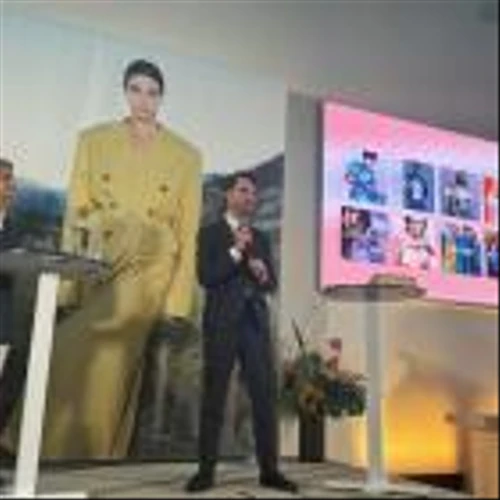 New H&M CEO Daniel Ervér 'concerned' about Red Sea disruptions