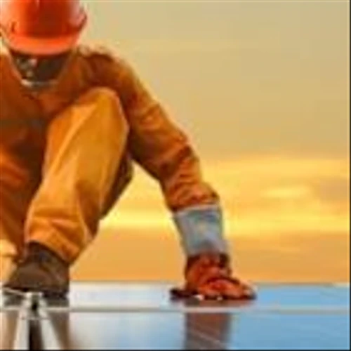 Wall Street’s Hottest Clean-Energy Bet Hits a Ceiling