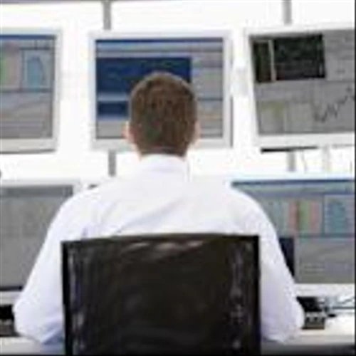 1 Stock I’d Buy Today, 1 I Wouldn’t Touch