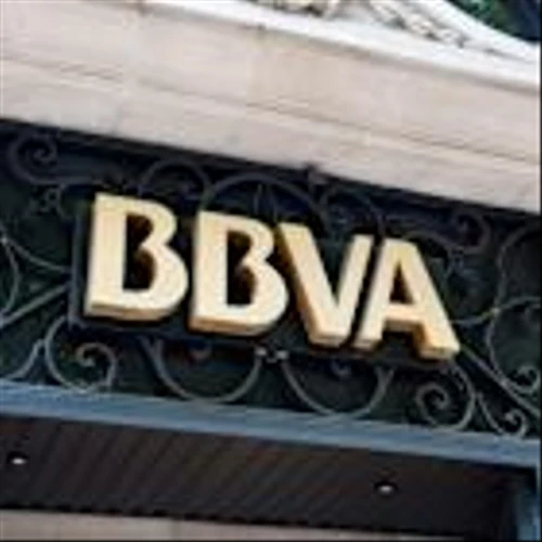 Spain's BBVA Is Advising Clients to Invest Up to 7% of Portfolio in BTC, ETH: Reuters