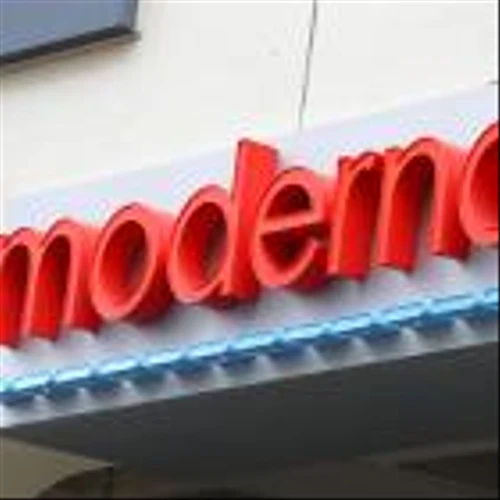 HHS terminates Moderna contract to develop bird flu vaccine