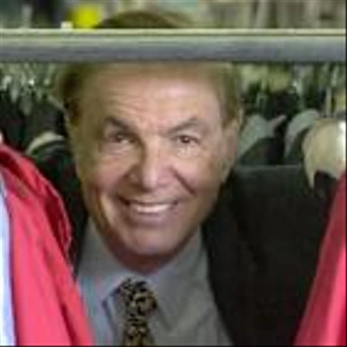 Monroe Milstein, Who Founded Burlington Coat Factory With His Wife, Dies at 98