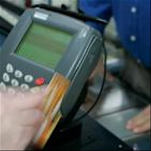 Visa, Mastercard reach $200 billion deal over swipe fees. Will you see savings?