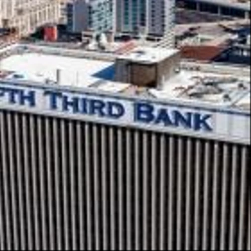 Fifth Third (FITB) Q4 Earnings Beat, Revenues Decline Y/Y