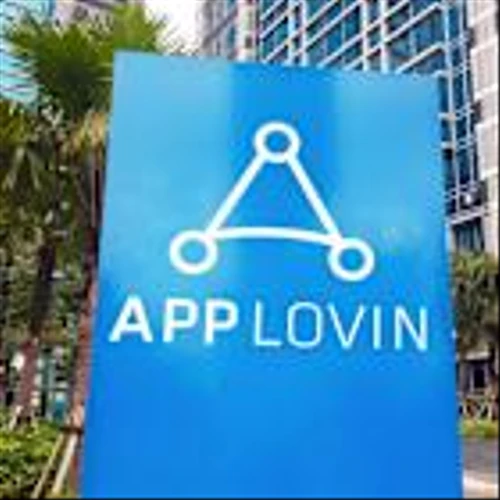 AppLovin Stock Just Plunged Below a Key Support Level. Should You Buy the Dip?
