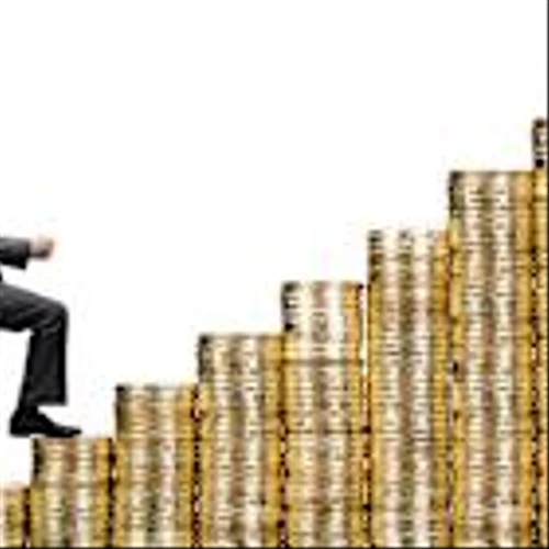This Gold Stock Climbs 51%, Nears Entry As Analyst Sees 'Enhanced Returns' Ahead