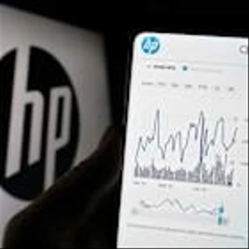 HP Inc. Stock: Is HPQ Underperforming the Technology Sector?