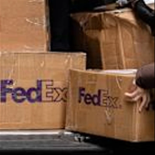 FedEx Climbs as Profit Guidance Eases Holiday Season Worries