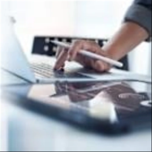 'Ready to Get Out There on My Own Two Feet,' Says 27-Year-Old Making $19.50 an Hour With a $475 Mustang Payment — Can He Afford The $1,080 Apartment?