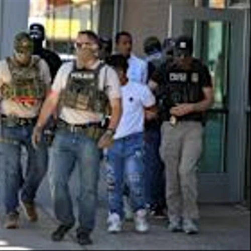 ICE is recruiting agents with incentives, massive ad campaigns. Sheriffs aren't happy.
