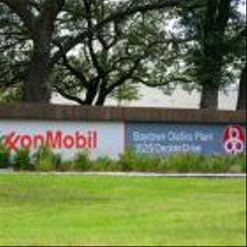 ExxonMobil Inks Low-Carbon Ammonia Supply Deal With Marubeni