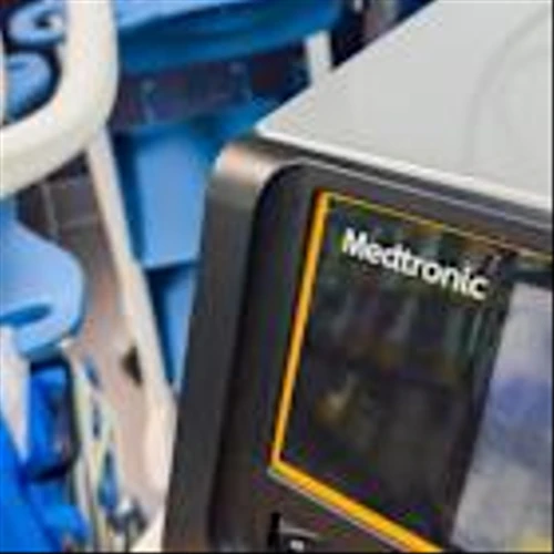 Medtronic Lifts Annual Outlook, Appoints New Directors In Post-Elliott Strategic Shift