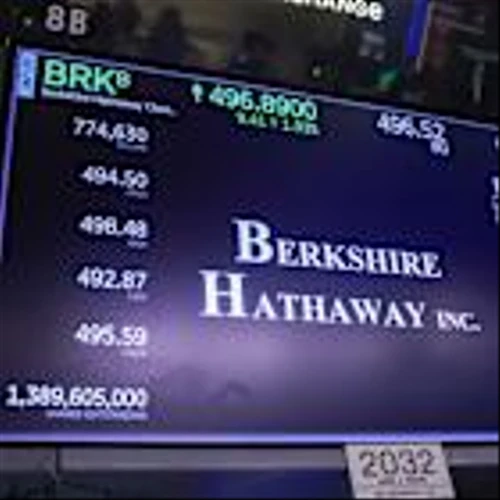 Berkshire Hathaway Just Notched an 8-Day Losing Streak. It’s a Good Time to Buy the Stock.