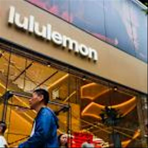 Could Retail Stocks Rally Into Year End? What the Charts of Marriott, On Holding, Lululemon Say.