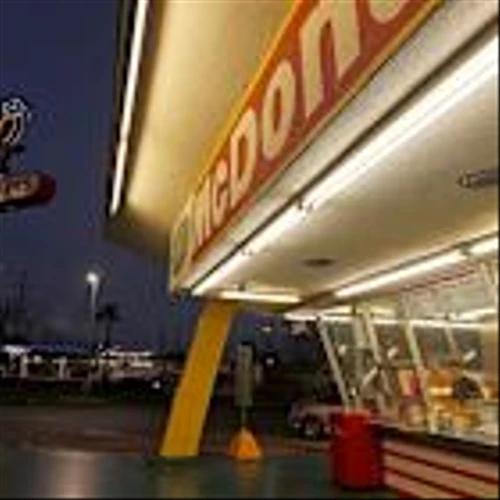 McDonald's is losing its low-income customers. Economists call it a symptom of the stark wealth divide