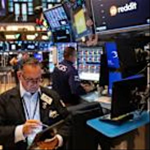 Stock market pullbacks will be 'short-lived': Wall Street sees AI, rate-cut optimism fueling rally